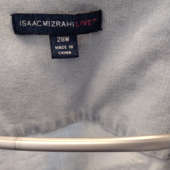 Isaac Mizrahi Light Live Blue Denim Jacket - Picture 2 of 5